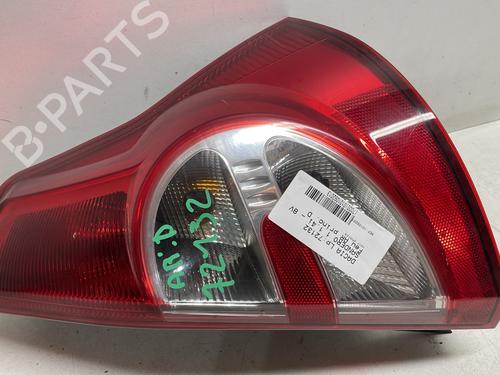 Used Right taillight DACIA SANDERO 1.4 MPI LPG (72 hp) 23434766