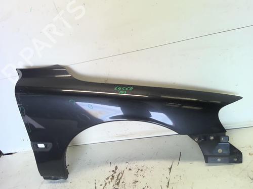 Used Right front fenders VOLVO V70 II (285) D5 (163 hp) 18229723
