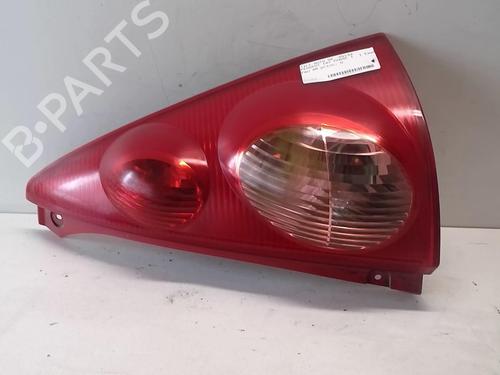 Used Right taillight PEUGEOT 107 (PM_, PN_) 1.0 (68 hp) 18215519