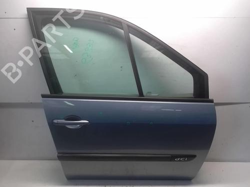 Used Right front door Right front door 18231666 18231666