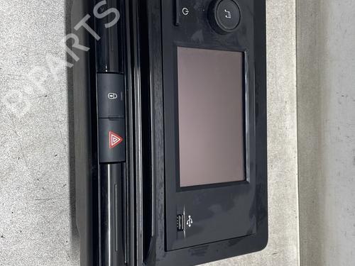 Used Display monitor CITROËN C3 III (SX) 1.5 BlueHDi 100 (SXYHYP, SXYHTU) (102 hp) 30484726