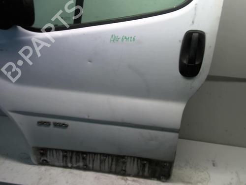 Used Left front door RENAULT TRAFIC II Van (FL) 2.5 dCi 135 (FL0D) (135 hp) 18210897