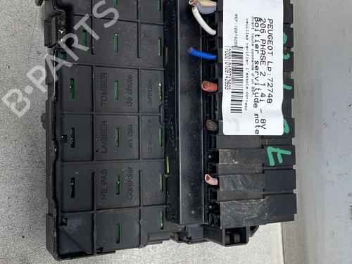 Boîte à Fusibles PEUGEOT 206 Hatchback (2A/C) 1.4 i (75 hp) 27637693