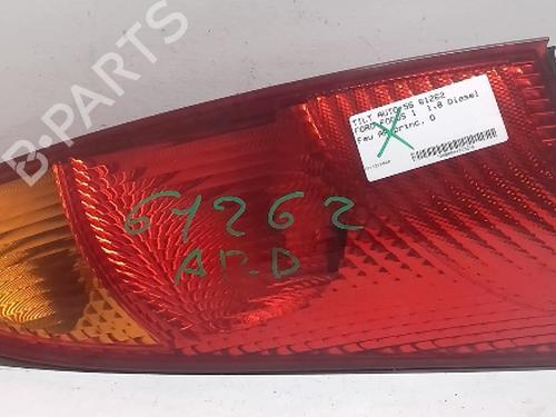 Høyre baklys FORD FOCUS I (DAW, DBW) 1.8 Turbo DI / TDDi (90 hp) 18228536