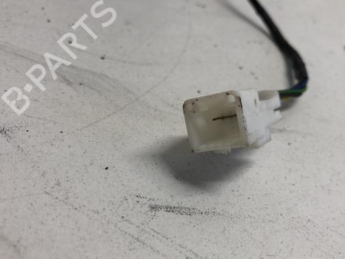 Retrovisor derecho DACIA LOGAN MCV (KS_) 1.5 dCi (KS0W) (86 hp) 18220408
