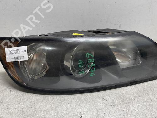 Used Right headlight Right headlight VOLVO S40 II (544) 2.0 D (136 hp) 27564686 27564686