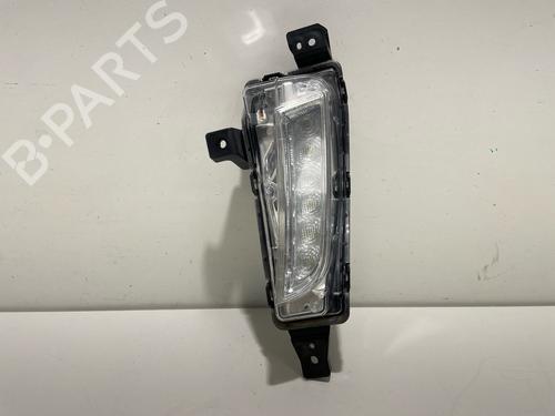 Used Left daytime light Left daytime light 39641977 39641977