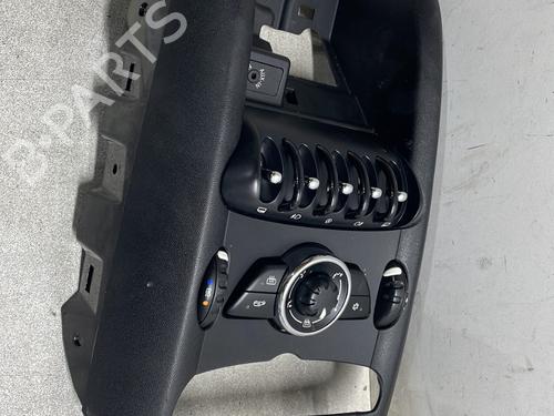 BP31583194I5 main image