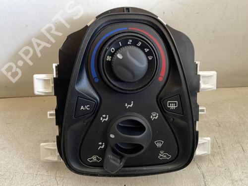 Commande Chauffage PEUGEOT 108 1.0 VTi 72 (72 hp) 25292388
