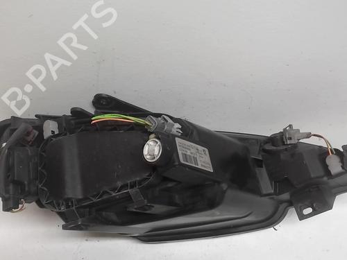 Scheinwerfer links für PEUGEOT 206 Hatchback (2A/C) 1.4 HDi eco 70 (68 hp) 18228525