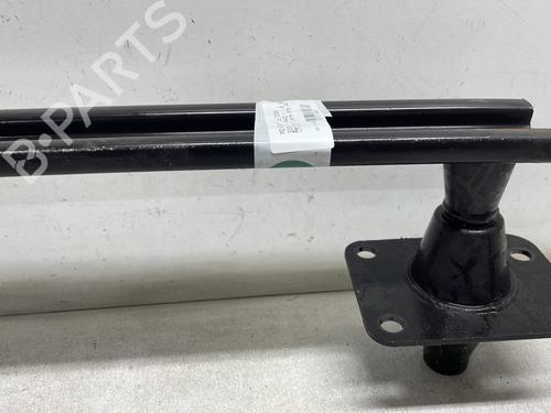 Used Front bumper reinforcement Front bumper reinforcement PEUGEOT 3008 I MPV (0U_) 1.6 HDi (109 hp) 28420405 28420405