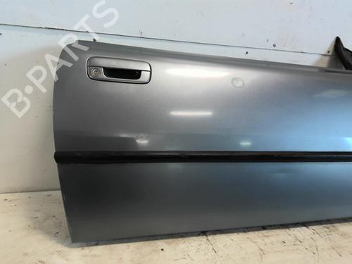 Used Right front door Right front door 30910244 30910244