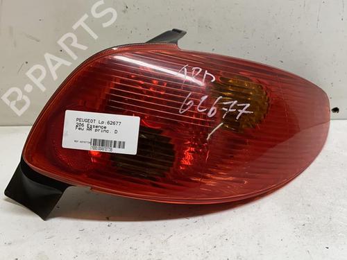 Højre baglygte PEUGEOT 206 Hatchback (2A/C) 1.6 16V | BP18214410C35 