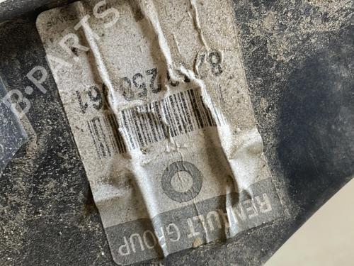Used Rear bumper bracket Rear bumper bracket RENAULT MODUS / GRAND MODUS (F/JP0_) 1.5 dCi (FP0G, JP0G) (68 hp) 24401689 24401689