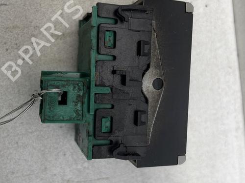 Switch PEUGEOT 5008 II (MC_, MJ_, MR_, M4_) 2.0 BlueHDi 180 (MJEHZW, MJEHZR, MJEHZP) | BP24502120I30