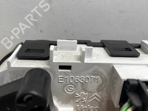 Used Climate control Climate control PEUGEOT 208 I (CA_, CC_) 1.4 HDi (68 hp) 27322405 27322405