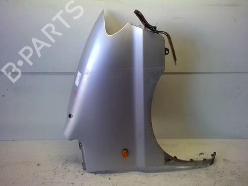 Used Right front fenders HYUNDAI H-1 / STAREX Bus (A1) 2.5 TCi (101 hp) 18229263