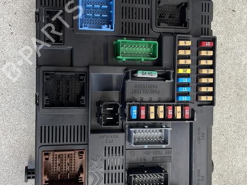 Used Fuse box Fuse box PEUGEOT 208 I (CA_, CC_) 1.6 HDi / BlueHDi 75 (75 hp) 33632063 33632063