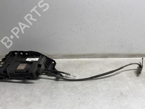 Used Electric handbrake RENAULT SCÉNIC II (JM0/1_) 1.9 dCi (JM14) (131 hp) 29407822