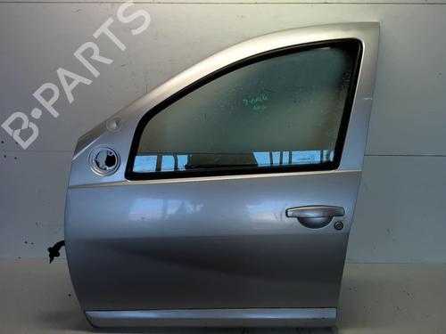 Used Left front door DACIA SANDERO 1.4 MPI LPG (72 hp) 21899581