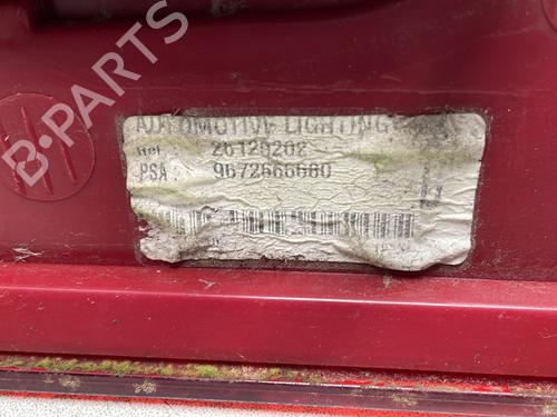 Right taillight PEUGEOT 5008 (0U_, 0E_) 1.6 HDi | BP25046402C35 