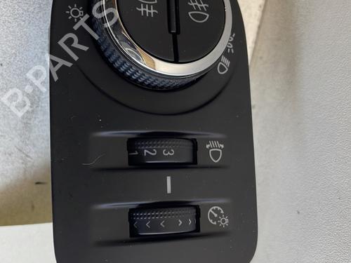 Used Headlight switch OPEL CORSA E (X15) 1.4 (08, 68) (90 hp) 25204325