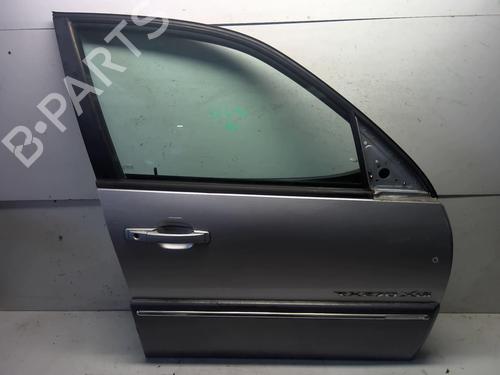 Used Right front door Right front door 18213247 18213247