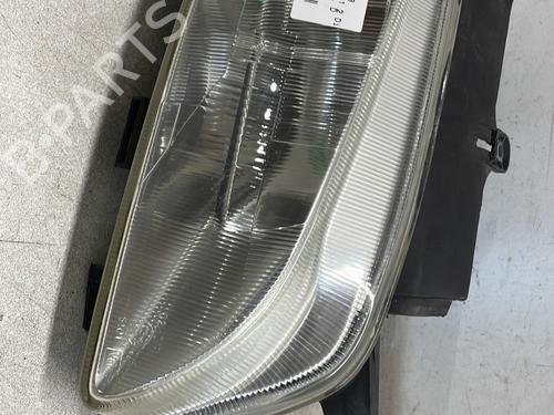 Used Right headlight Right headlight PEUGEOT PARTNER MPV (5_, G_) 2.0 HDI (90 hp) 33011041 33011041