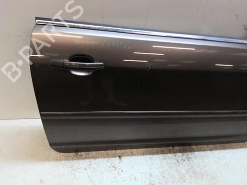 Used Right front door Right front door 37022818 37022818