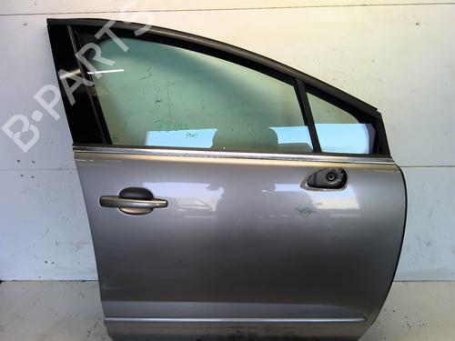 Used Right front door PEUGEOT 5008 (0U_, 0E_) 2.0 HDi 150 / BlueHDi 150 (150 hp) 26654208