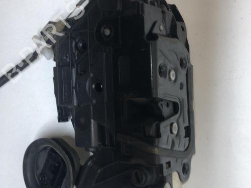 rear-left-lock-vw-golf-vi-5k1-16-tdi-ppp-2008-2009-2010-2011-2012-2013-2014-18208016 main image