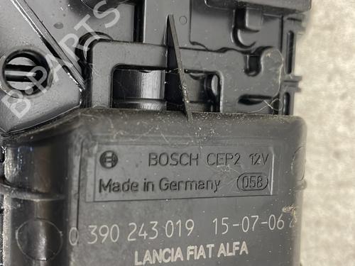 Used Front wipers mechanism Front wipers mechanism ALFA ROMEO GIULIETTA (940_) 1.4 TB (940.FYA1A) (150 hp) 32771288 32771288