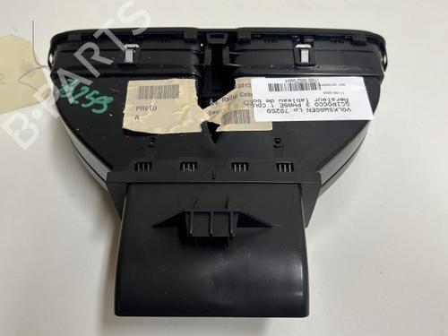 Air vent VW SCIROCCO III (137, 138) 2.0 TDI | BP19640323I21 
