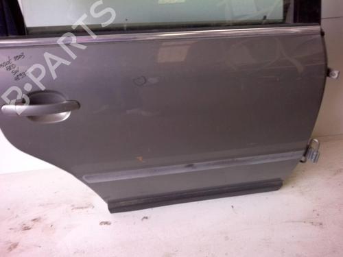 Dør højre bagtil VW PASSAT B5.5 Variant (3B6) 1.9 TDI | BP18229205C5 