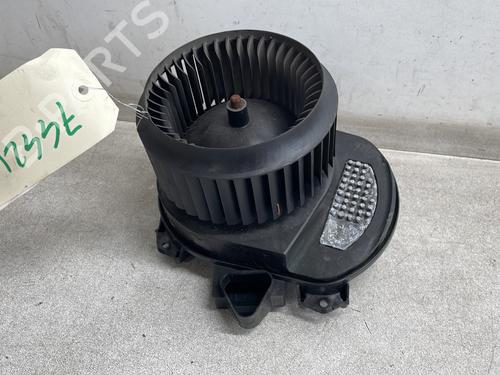 Used Heater blower motor MERCEDES-BENZ A-CLASS (W176) A 200 CDI (176.001) (136 hp) 31088502