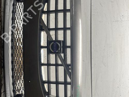 Used Front bumper VOLVO XC70 II (136) D5 AWD (185 hp) 29840752