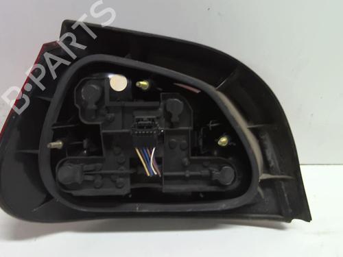 Used Right taillight Right taillight 18213922 18213922