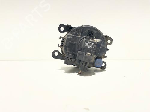 Used Left front fog light Left front fog light 39215088 39215088