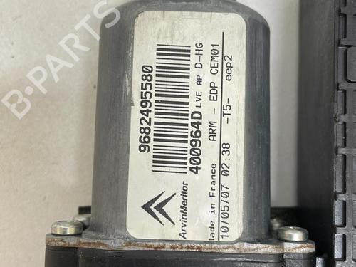 Rudehejsemotor forskærm højre Rudehejsemotor forskærm højre 18220295 18220295