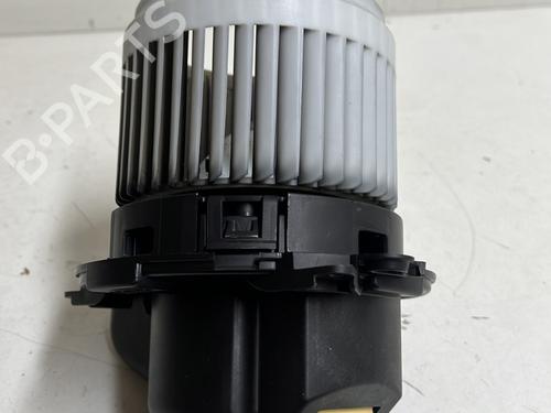 Used Heater blower motor Heater blower motor DACIA SANDERO II 1.5 dCi (90 hp) 21173748 21173748