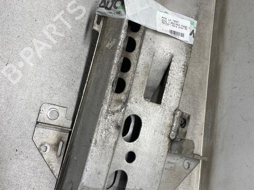 Used Front bumper reinforcement Front bumper reinforcement MINI MINI (R50, R53) One (90 hp) 34470767 34470767