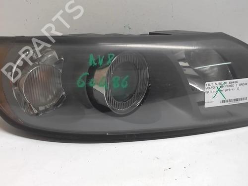 Used Right headlight Right headlight VOLVO V50 (545) 2.0 D (136 hp) 18214774 18214774