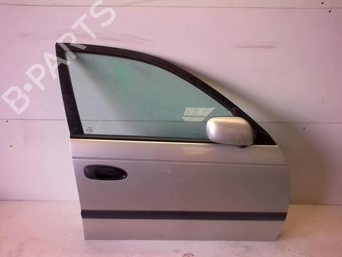Used Right front door TOYOTA AVENSIS (_T22_) 2.0 TD (CT220_, CT220R) (90 hp) 18229187