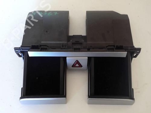 Used Cup/Object holder Cup/Object holder VW PASSAT B6 Variant (3C5) 1.6 TDI (105 hp) 18209017 18209017