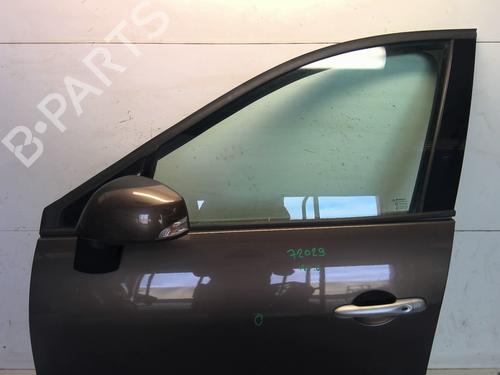 Left front door RENAULT SCÉNIC III (JZ0/1_) 1.5 dCi | BP25346603C2 