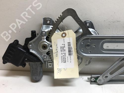 Used Front right window mechanism TOYOTA AVENSIS Estate (_T27_) 2.0 D-4D (WWT271_) (143 hp) 18217006