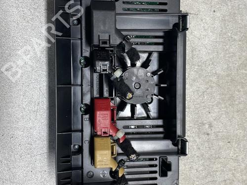 Used Climate control Climate control AUDI A3 (8P1) 1.6 (102 hp) 29972452 29972452