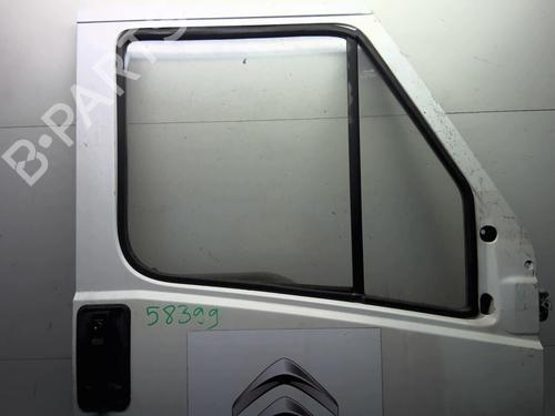 Used Right front door Right front door 18223010 18223010