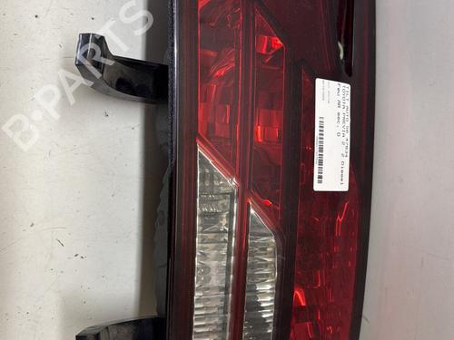 Used Right tailgate light Right tailgate light TOYOTA PREVIA II (_R3_) 2.0 D-4D (CLR30_, CLR30R) (116 hp) 30711085 30711085