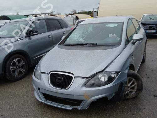 Używane części SEAT LEON (1P1) 1.9 TDI (105 hp) 4361385